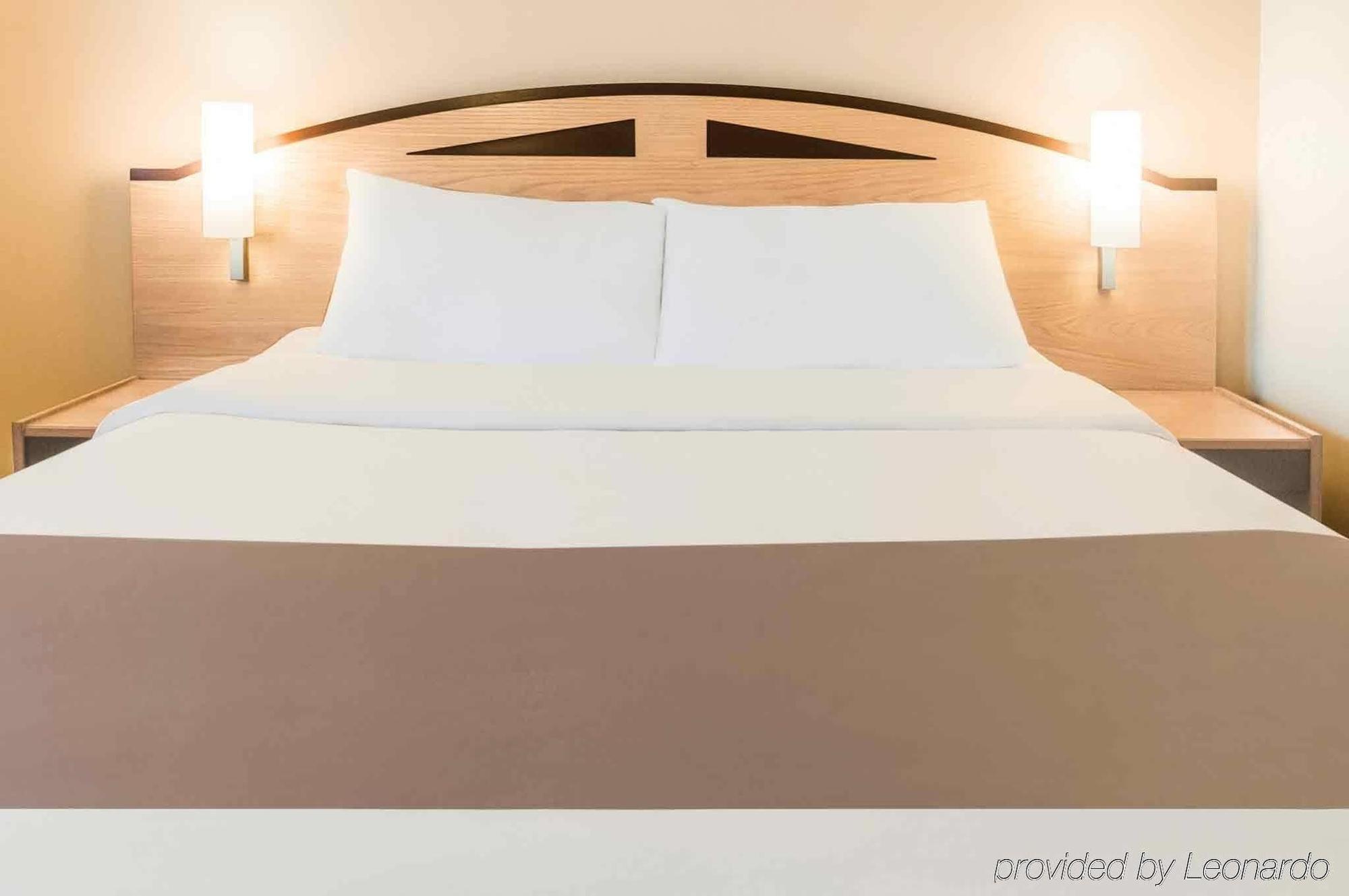 Ibis Lincoln Hotel North Hykeham Bagian luar foto